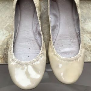 Vince Camuto Flats